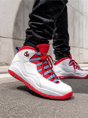 Air Jordan 10 Retro CHI Chicago Men’s Size 8 White Red Blue Sneakers